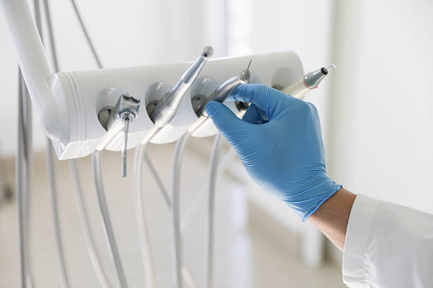 Professional Emergency Dentist technician working in Lakeside, MT